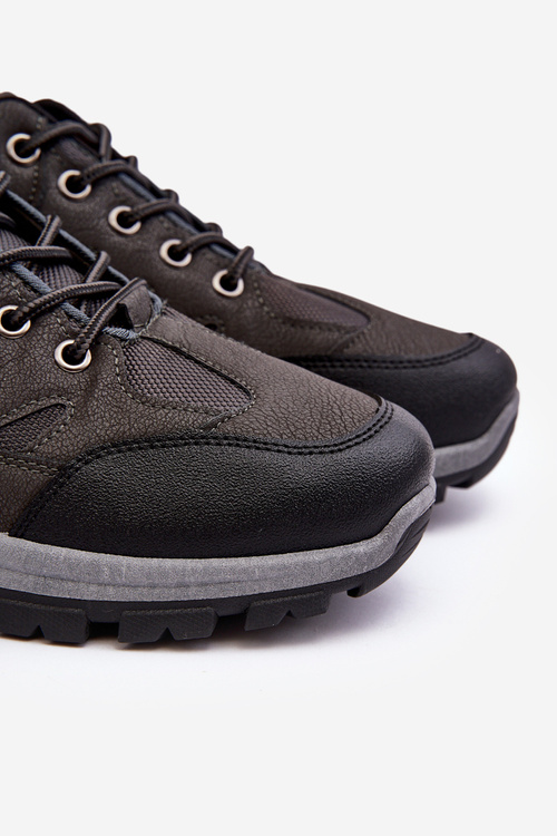 Чоловіче трекінгове спортивне взуття чорного кольору Alveze