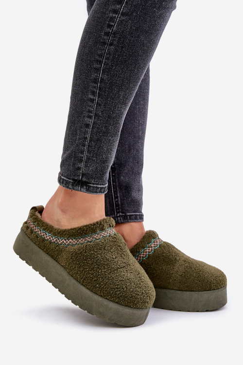 Сноуботсони на платформі з овечим хутром темно-зеленого кольору Mesirra