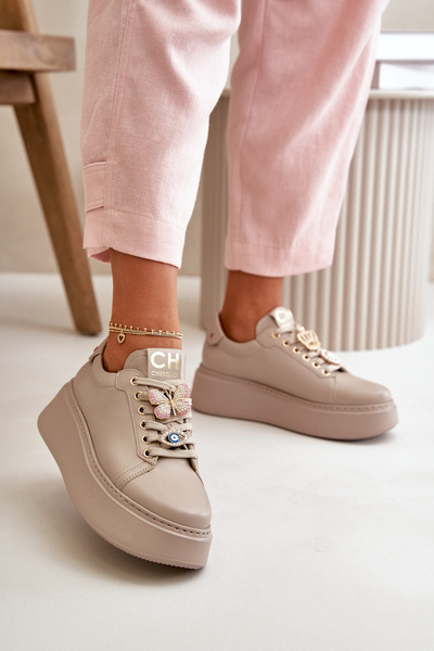 Жіночі шкіряні кросівки з декором CheBello 4292 Бежеві