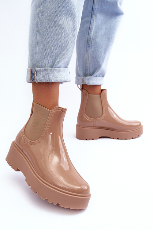 Чоботи жіночі лаковані на платформі Big Star MM274396 Бежеві