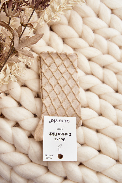 Шкарпетки жіночі з декоративним тисненням Бежеві