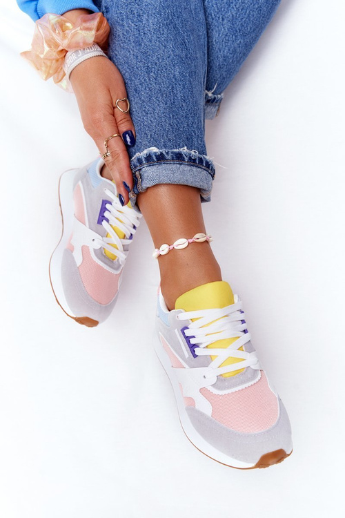 Жіноче спортивне взуття Кросівки рожево-сірі після робочого дня