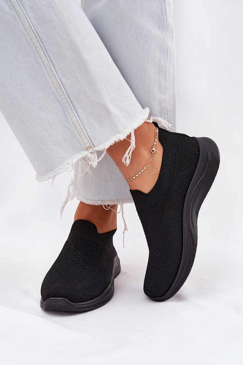 Тканинні жіночі спортивні туфлі чорні Astusa