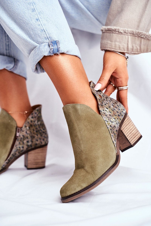 Жіночі шкіряні чоботи Maciejka Olive 04492-24