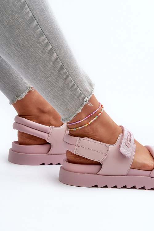 Жіночі босоніжки на платформі Big Star NN274753 Рожеві