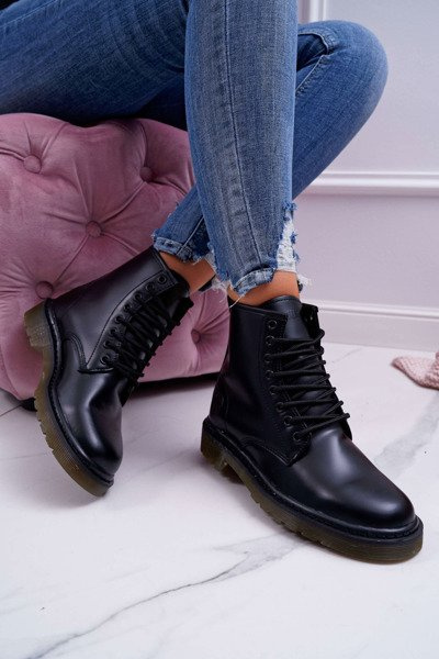 Жіночі черевики Trapper Glans Big Star Leather Black EE274001