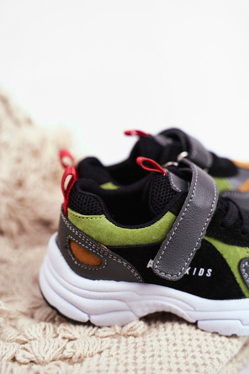 Дитяче спортивне взуття чорного кольору ABCKIDS B932104063