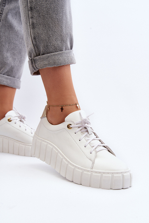 Жіночі шкіряні туфлі на масивній підошві Zazoo 2919 білі