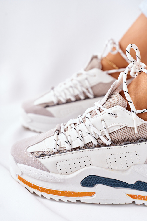 Жіноче спортивне взуття Кросівки White Aland