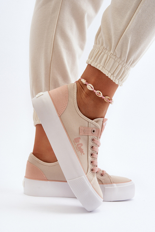 Тканинні жіночі кросівки Lee Cooper LCW-24-31-2196 бежевий