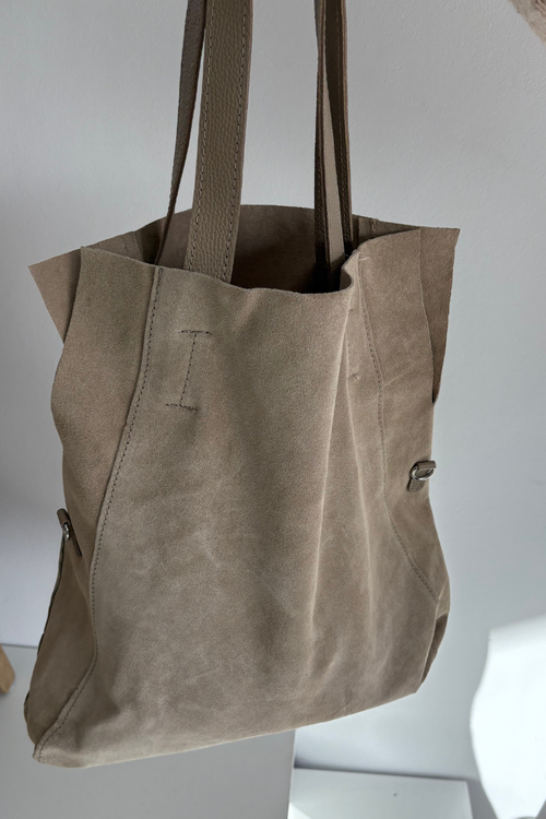 Замшева сумка Shopper світлобежева Miraya