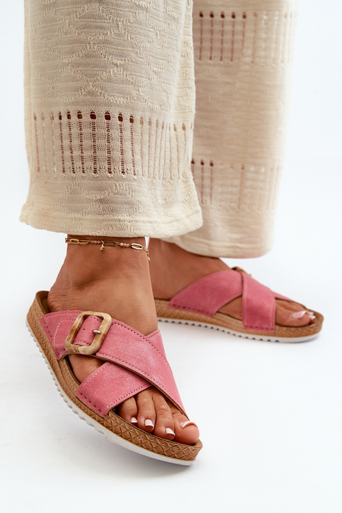 Зручні жіночі шльопанці з пряжкою Inblu VO000012 Рожеві