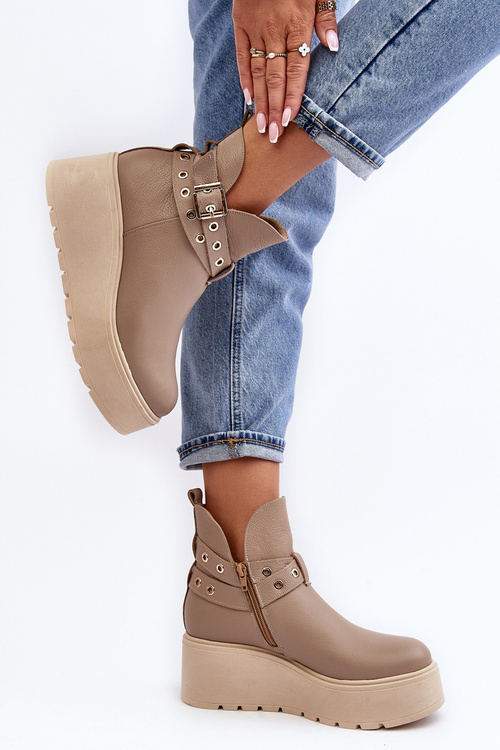 Жіночі шкіряні чоботи на платформі з ремінцями Zazoo 1752 Beige