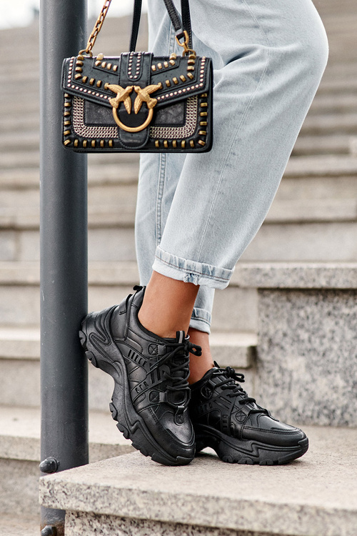 Жіночі масивні спортивні кросівки чорні Toderus