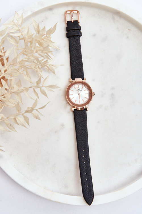 Класичний жіночий шкіряний годинник чорного кольору Giorgio&Dario