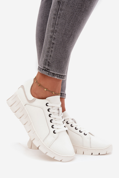 Шкіряне жіноче взуття на шнурівці Vinceza 41493 Біле