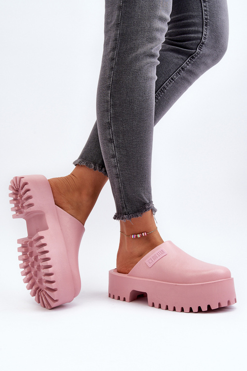 Жіночі шорти на масивній підошві Big Star NN274020 Рожеві