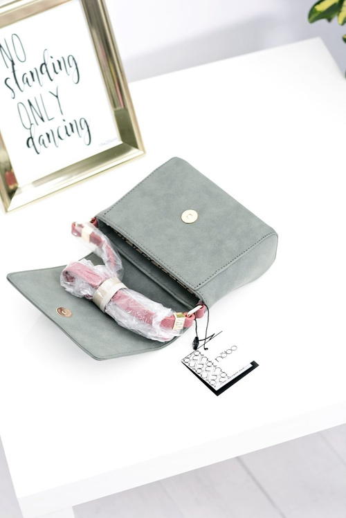 Жіноча сумочка Green Letter Purse Nobo