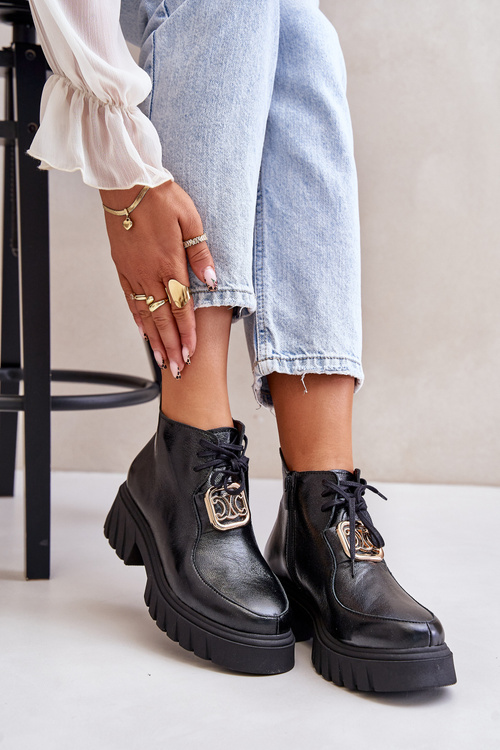 Чорні шкіряні ботильйони Zazoo 2952 із золотим декором