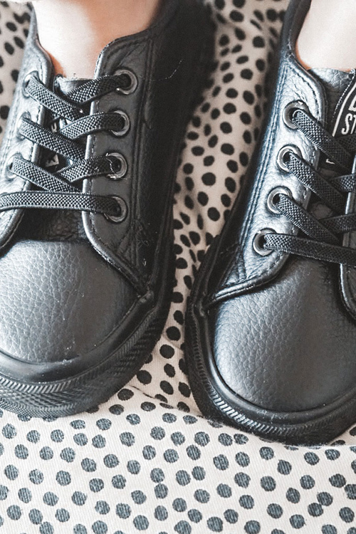 Шкіряні кросівки BIG STAR JJ374025 Чорні