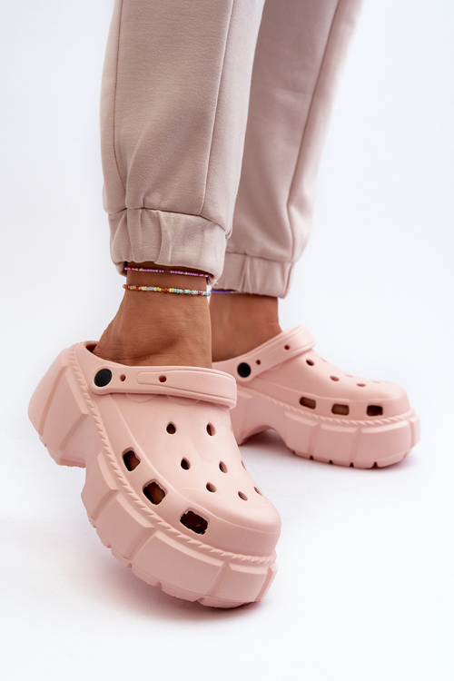 Жіночі поролонові шльопанці білі Ilariana