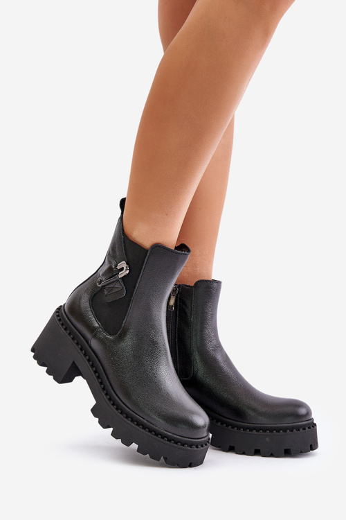 Чорні шкіряні утеплені ботильйони Zazoo 60490 з декором