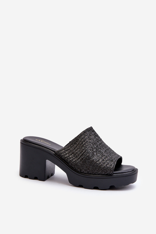 Жіночі босоніжки з переплетенням на каблуці Black Titantha