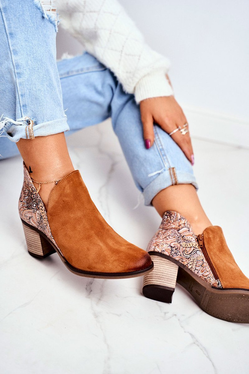 Жіночі шкіряні чоботи Maciejka Red 04492-29