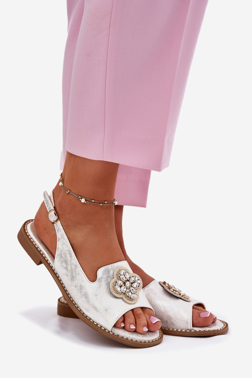 Жіночі Сандалі На Плоскому Каблуці З Декоративним Елементом S.Barski KV51-080 Сріблясті