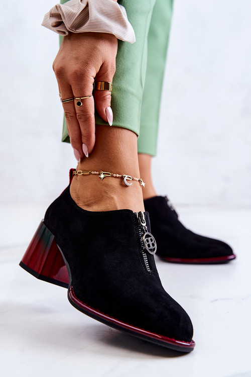 Модні замшеві туфлі на пості чорно-червоні Lorena