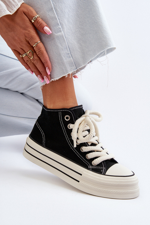 Жіночі кросівки на платформі чорні Aineri