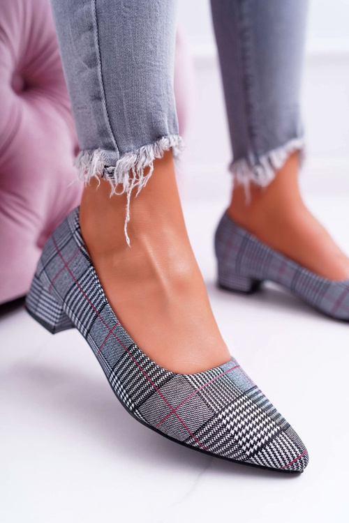 Чорні жіночі туфлі Colia в клітку