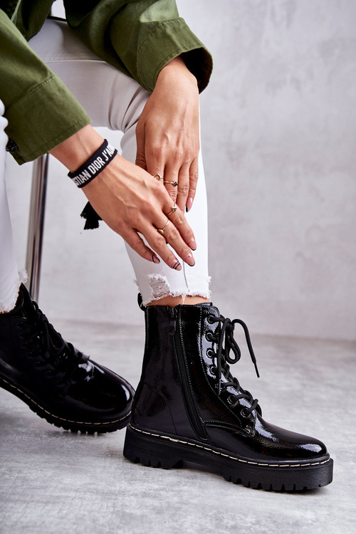 Чоботи жіночі на плоскому ходу чорні Kognito