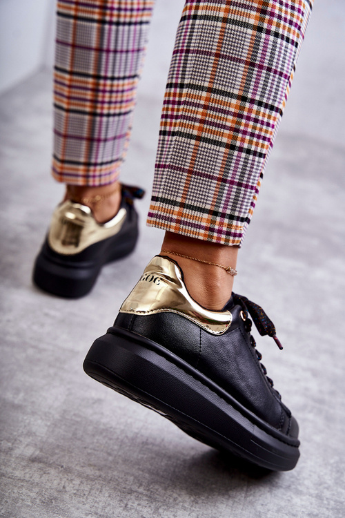 Жіноче спортивне взуття GOE KK2N4073 чорний