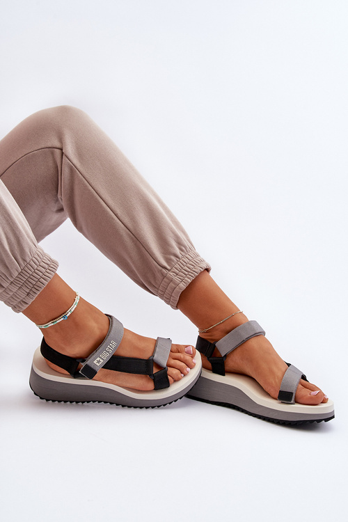 Жіночі босоніжки на платформі та танкетці Big Star NN274A054 сірі