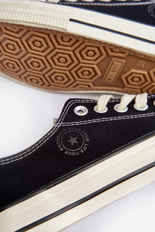 Низькі жіночі кросівки Big Star NN274269 Чорні