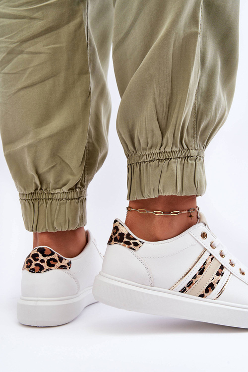 Шкіряне жіноче спортивне взуття з тваринним візерунком Біле Rilee