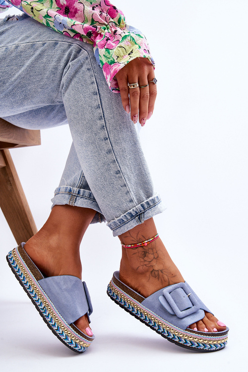 Жіночі босоніжки на декорованій платформі блакитні Джойс