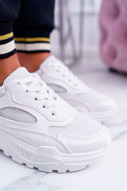 Спортивні жіночі туфлі на товстій підошві білі HighStep