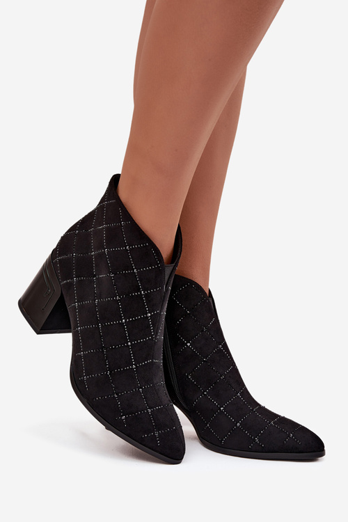 Жіночі чоботи на підборах з прикрасою D&A MR52-133 Чорні