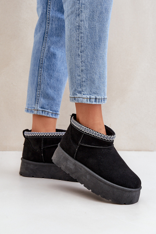 Снігоступи на платформі з декоративною вишивкою чорні Heslania