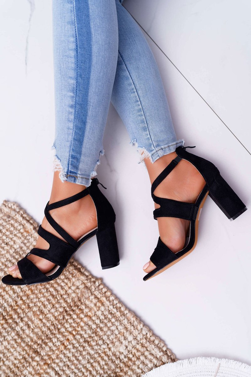 Жіночі босоніжки на шпильці замшеві чорні Lemilia