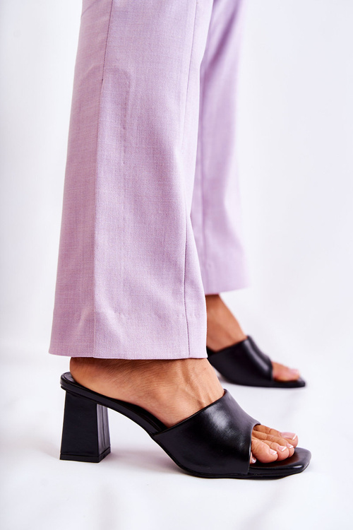 Шкіряні класичні тапочки на високому каблуці Чорні Talena