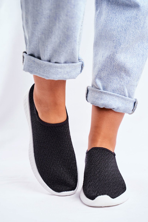 Жіноче спортивне взуття без сліпів чорного кольору Hopin