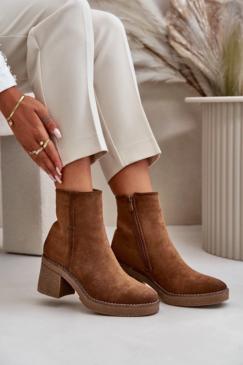 Жіночі чоботи на підборах утеплені еко замша хакі Arkesia