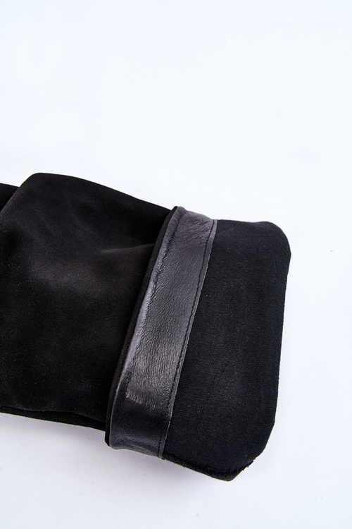 Жіночі замшеві чоботи Maciejka 05790-01 Чорні