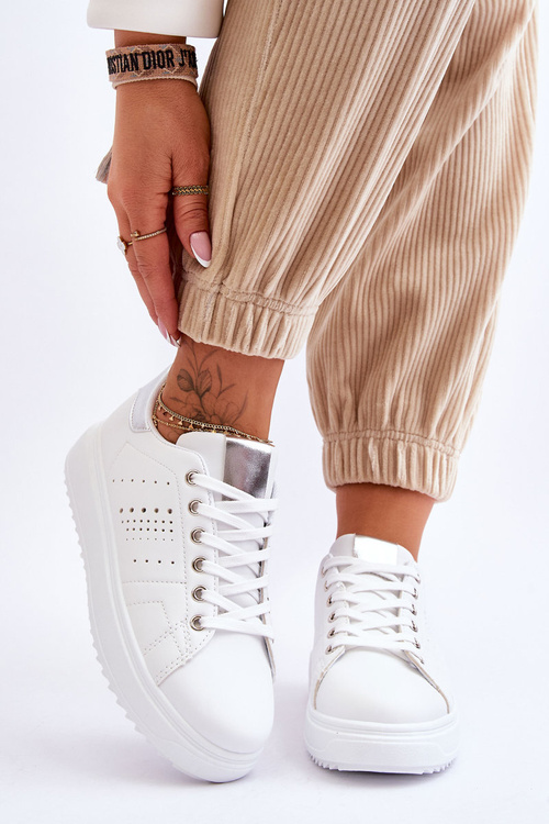 Жіноче спортивне взуття сріблясто-біле Be First!