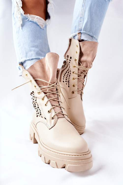 Жіночі високі шкіряні бежеві хуті