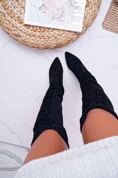 Жіночі черевики на шпильці чорні Estredos