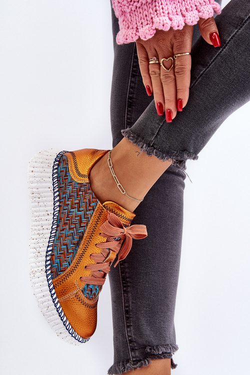 невизначений